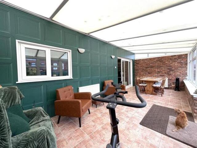 Cottage for sale in Westhoughton, Lee Bank