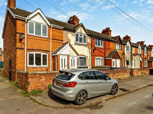 House for sale in Throapham, Rotherham