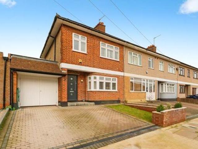 House for sale in Ruislip, Greater London