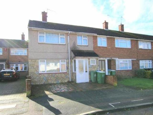 House for sale in Lyons, Greater London