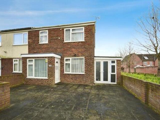 House for sale in Oad Street, Kent