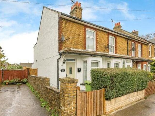 House for sale in Oad Street, Kent