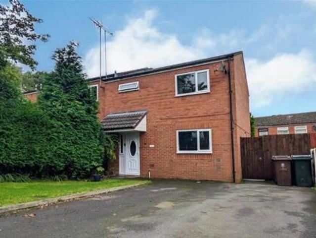 House for sale in Foster's Green, Roby Mill