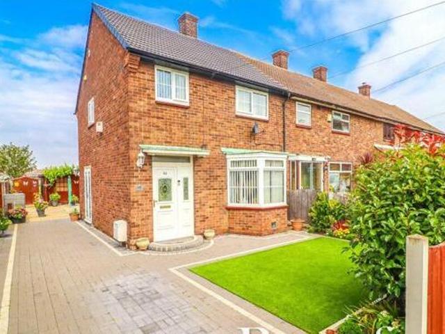 House for sale in South Ockendon, Essex