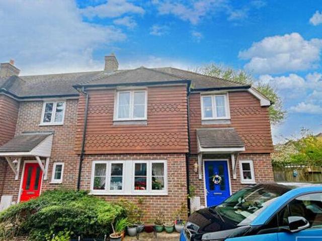 House for sale in Barton Stacey, Hampshire