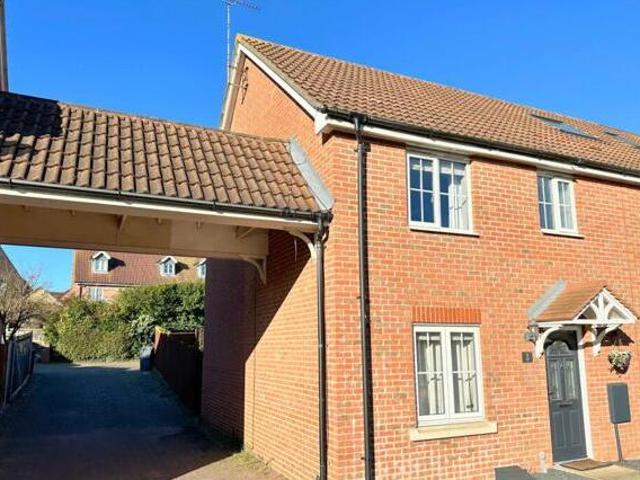 House for sale in Chancellor Park, Chelmsford