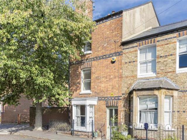 Cottage for sale in The Slade, Oxfordshire