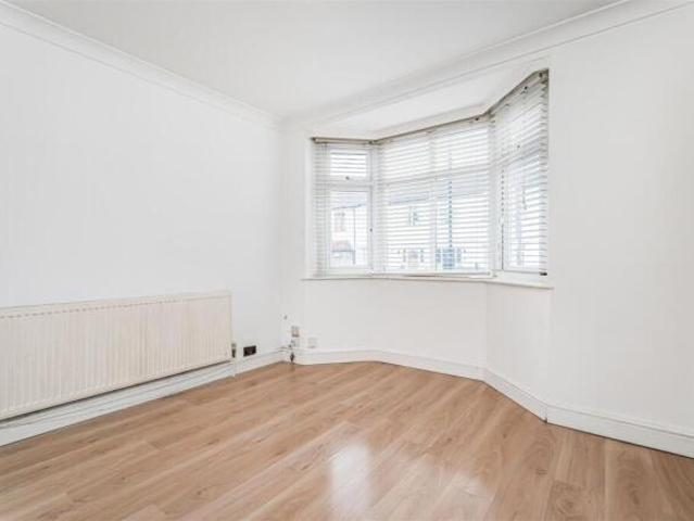 Cottage for sale in Chingford, Greater London