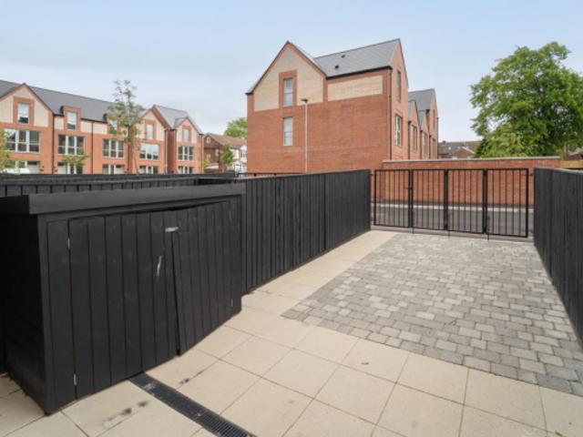 Cottage for sale in Georgia, Greater Manchester