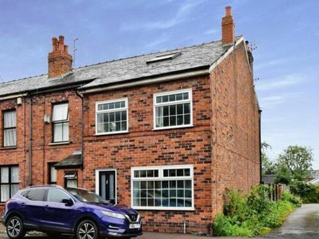 House for sale in Greater Manchester