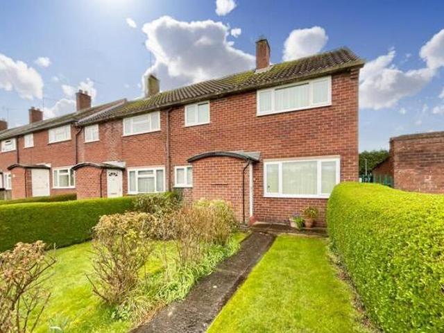 House for sale in Stone, Baswich