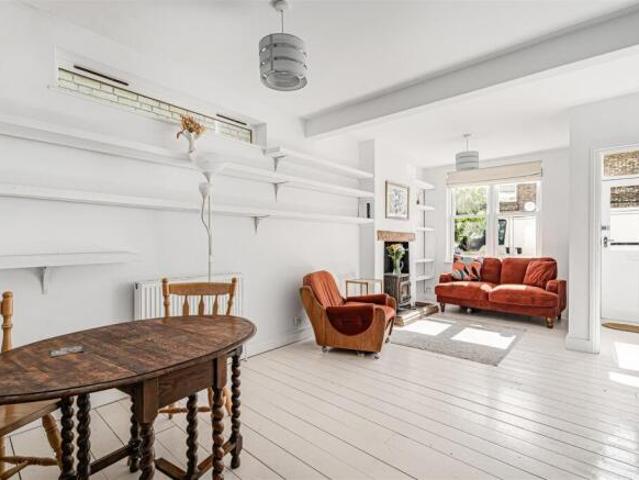 Cottage for sale in Arbury, Cambridgeshire