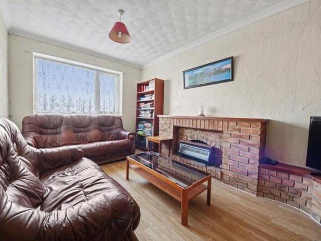 Cottage for sale in Sholing, Southampton
