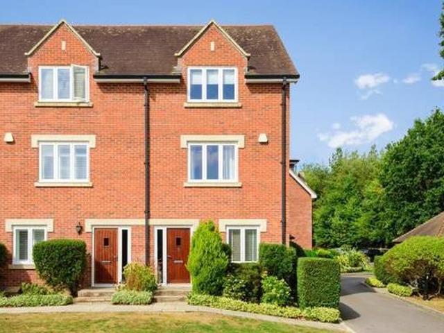 House for rent in West Sussex