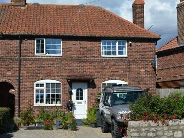 House for sale in Fishers Green, North Yorkshire