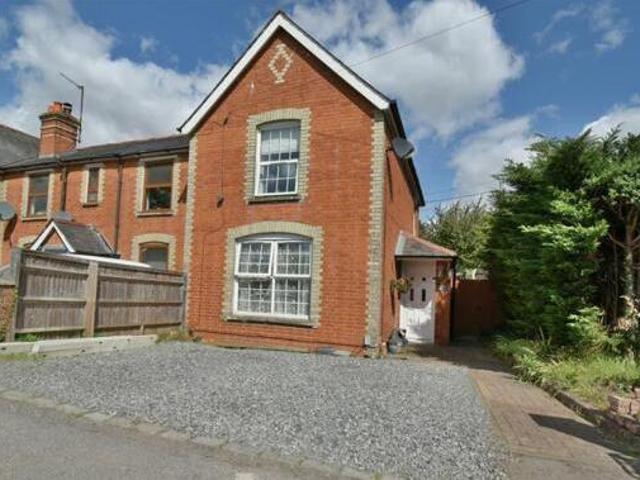 House for sale in Thatcham, West Berkshire