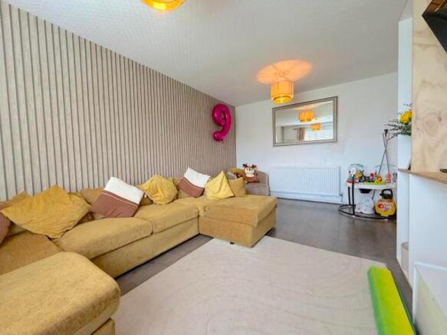 Cottage for sale in Aldersley, Stockwell End