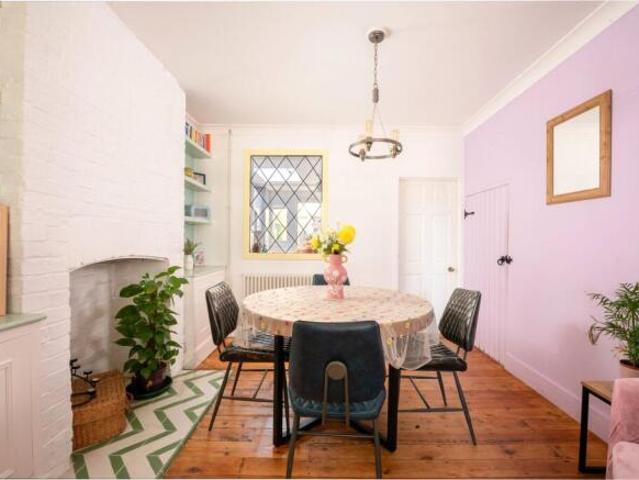 Cottage for sale in Newport Pagnell