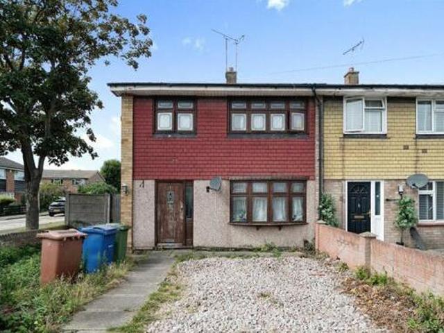House for sale in Tilbury, Essex