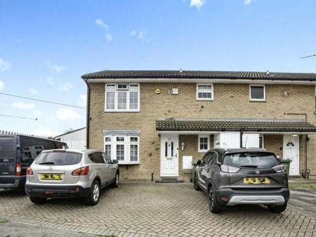 House for sale in Tilbury, Essex