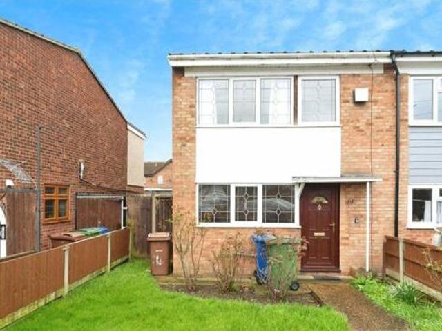 House for sale in Tilbury, Essex