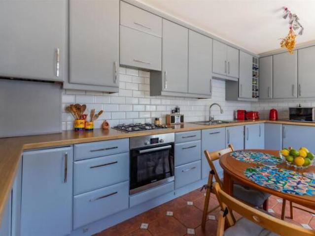 Cottage for sale in Treharris, Wales
