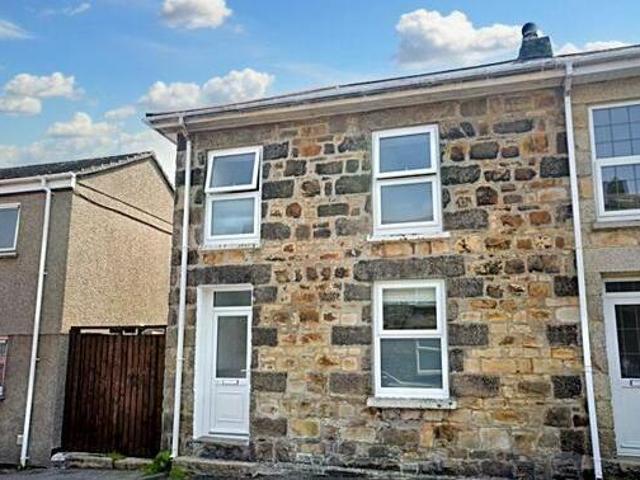 House for sale in Roseworthy, Cornwall