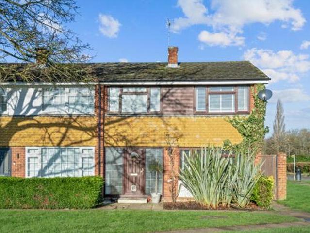 House for sale in Uxbridge, Greater London