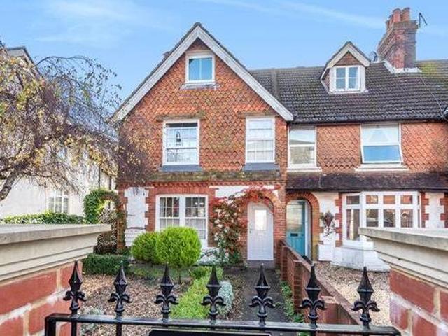House for sale in Surrey