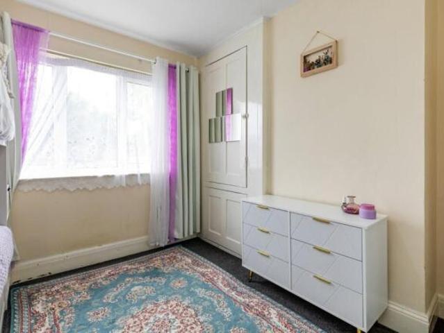 Cottage for sale in Cat Hill