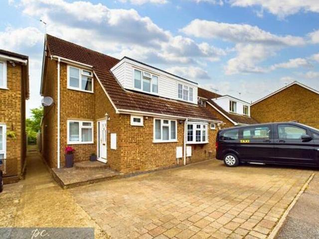 House for sale in Kings Hill, Colliers End