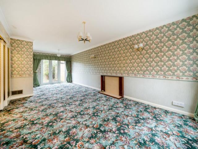 Terraced House for sale in Cippenham