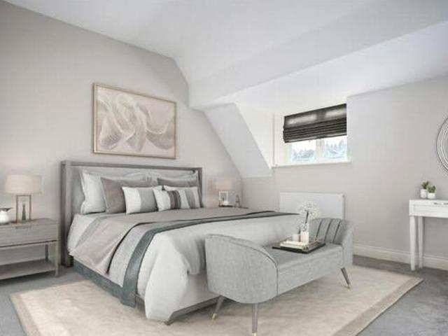 House for sale in Red Hill, Surrey