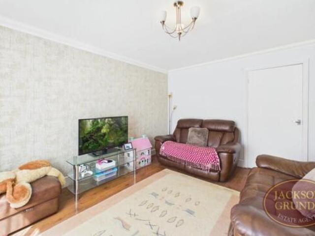 Cottage for sale in Lings, Northampton