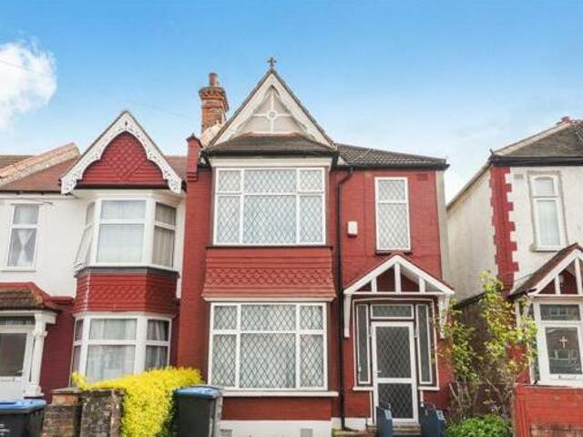 House for sale in Wembley, Greater London