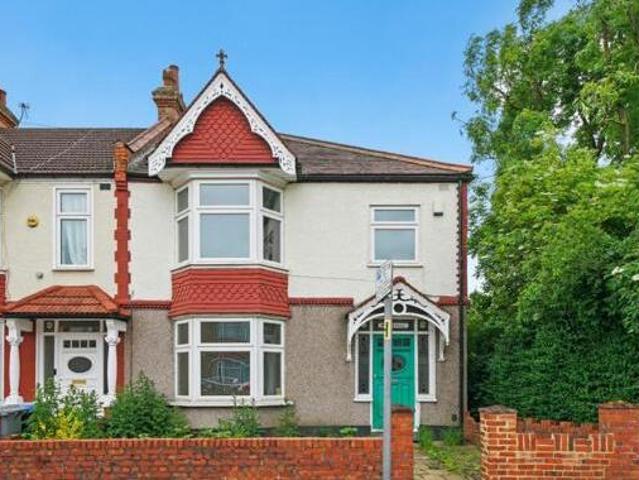 House for sale in Wembley, Greater London