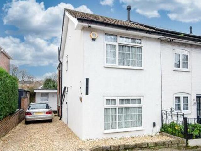 House for sale in Barton Stacey, Hampshire