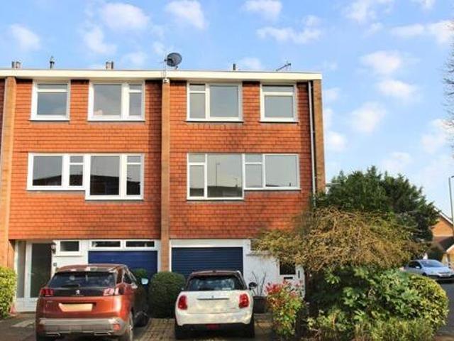 House for sale in Blackhills, Surrey