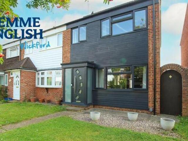 House for sale in Wickford, Essex