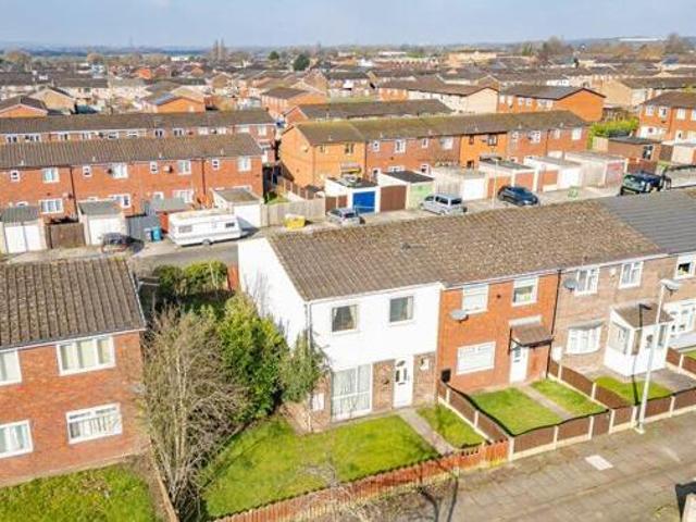 House for sale in Widnes