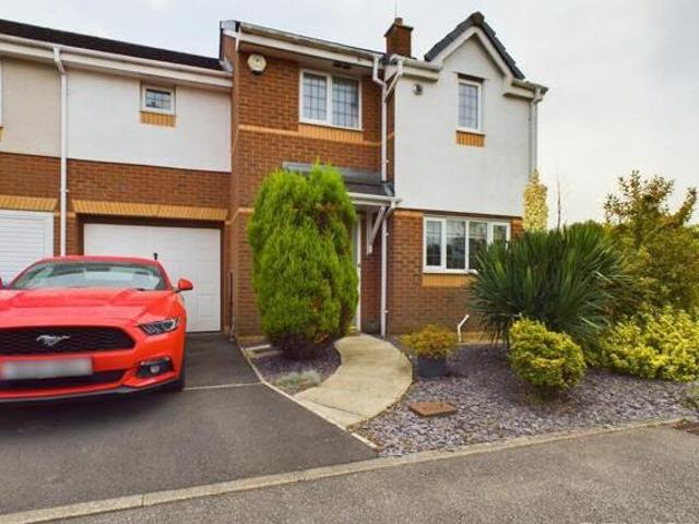 House for sale in Widnes