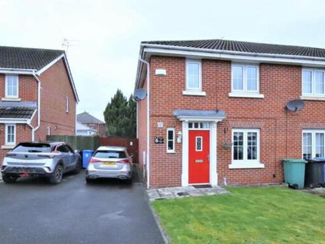 House for sale in Widnes