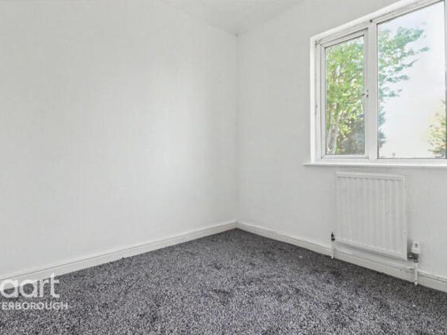 Cottage for sale in Walton