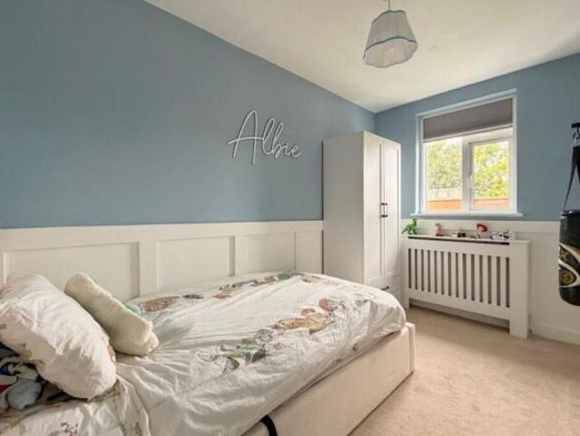 Cottage for sale in Rainham, Gillingham