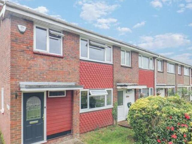 House for sale in Chipping Hill, Essex