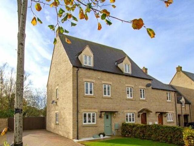 House for sale in Black Bourton, Oxfordshire