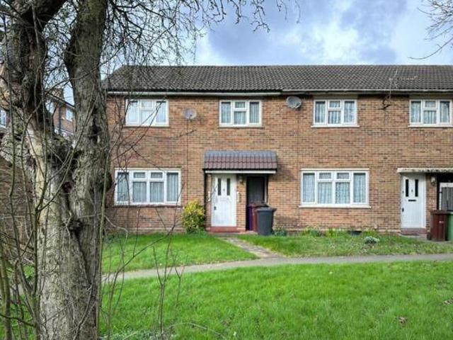 House for sale in Goldthorn Hill, West Midlands
