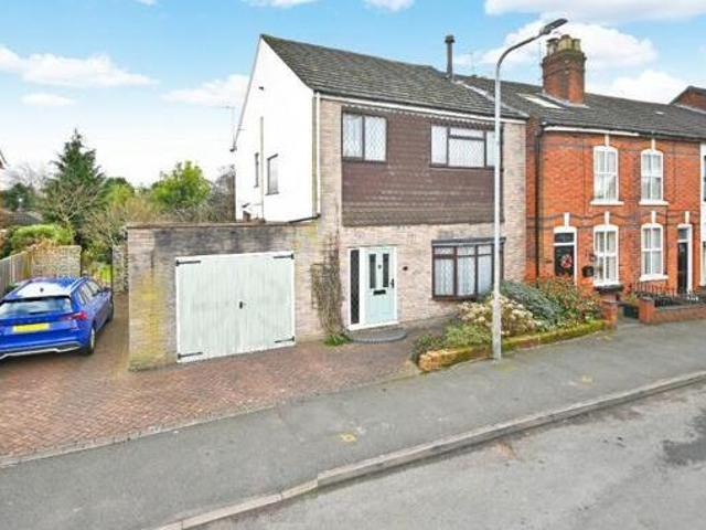 House for sale in Tettenhall, West Midlands