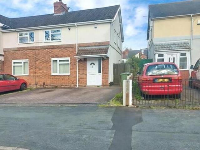 House for sale in Goldthorn Hill, West Midlands