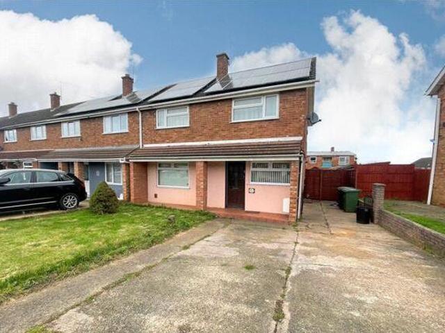 House for sale in Lyppard Grange, Worcester